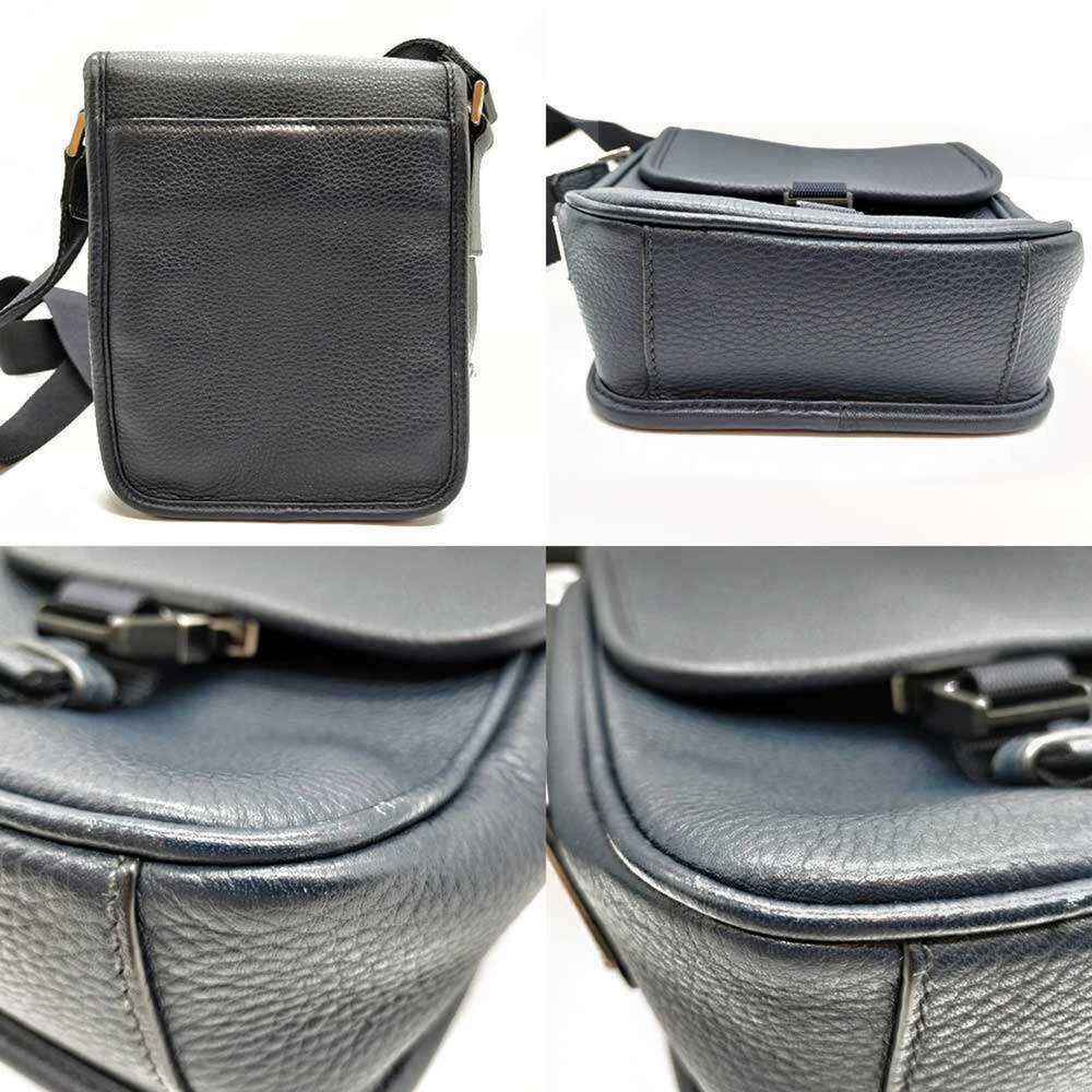 PRADA Blue Leather Shoulder Bag - Picture 2 of 5
